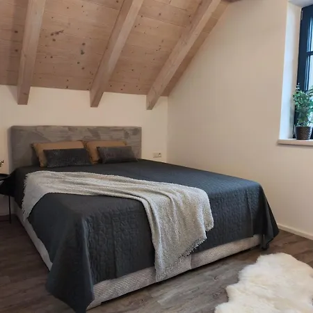 Apartman U Stribrneho Smrku